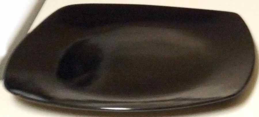 Ducette Black Dinner Plate by Gibson Designs-1