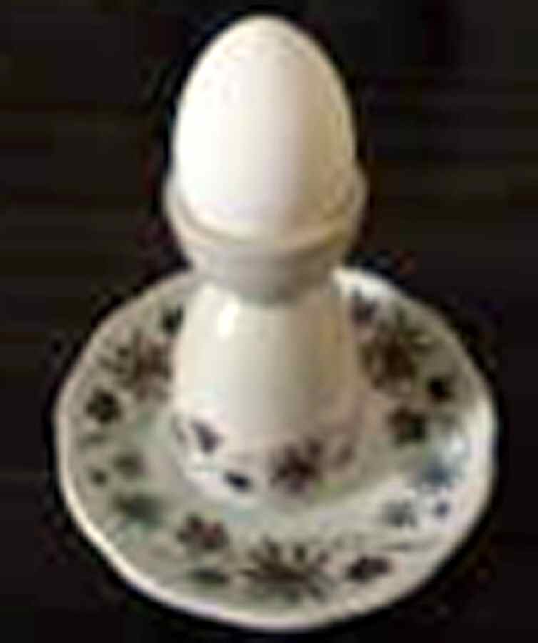 GRI410 Single Egg Cup by Grindley-1