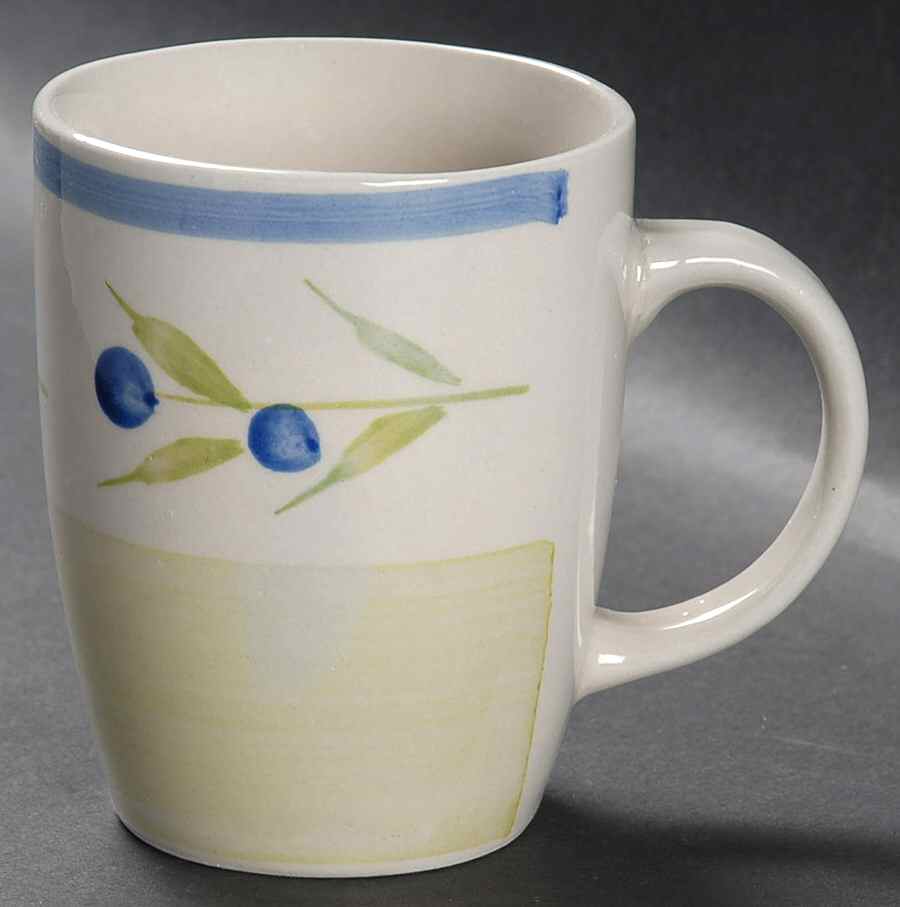 Floral Natalia Green Mug by Gibson Designs-1