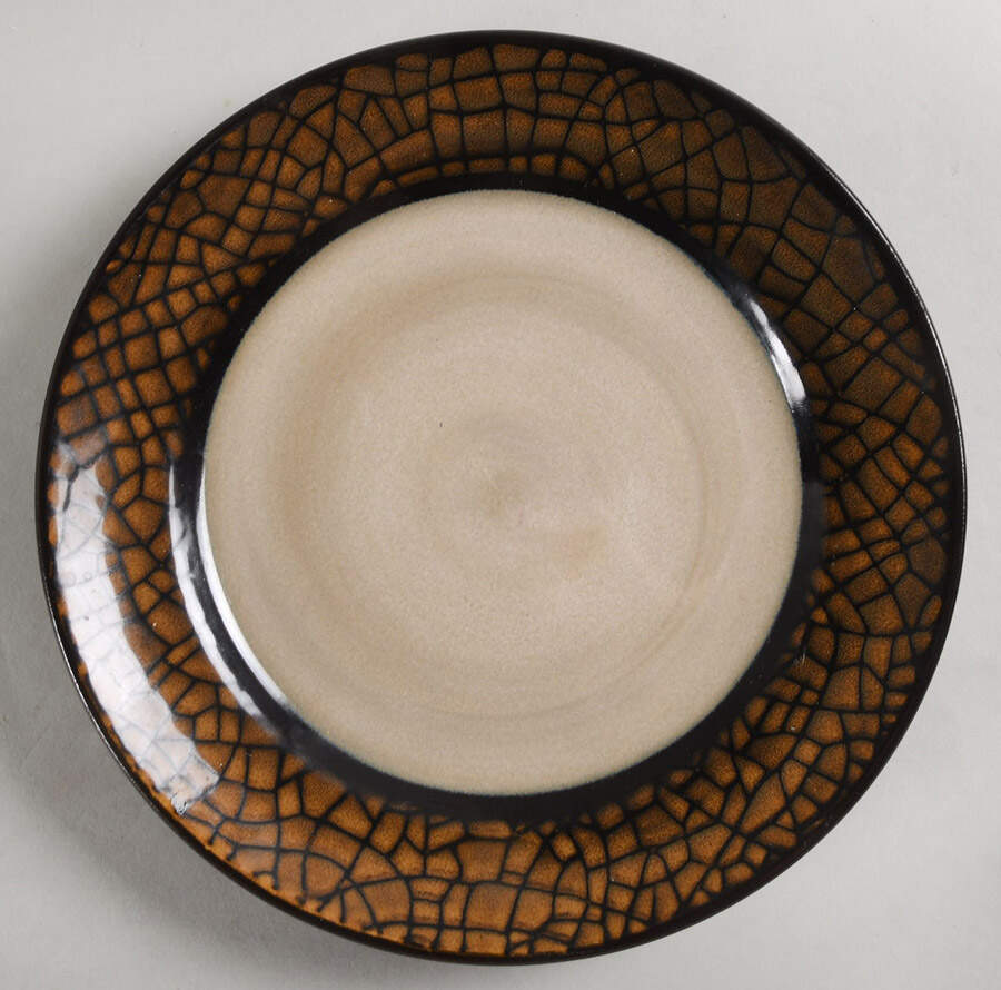 Option Crackle Salad Plate by Gibson Designs-1