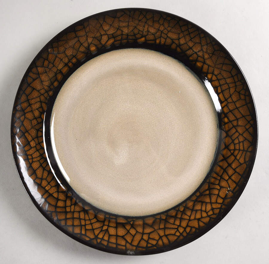 Option Crackle Dinner Plate by Gibson Designs-1