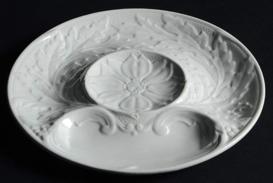 GIE30 9" Artichoke Plate by Faiencerie De Gien-1