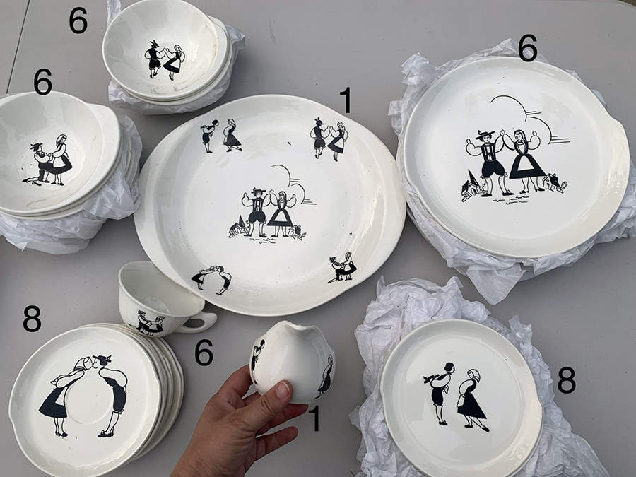 Dutch Song of Love Dinner Plate by WS George-1