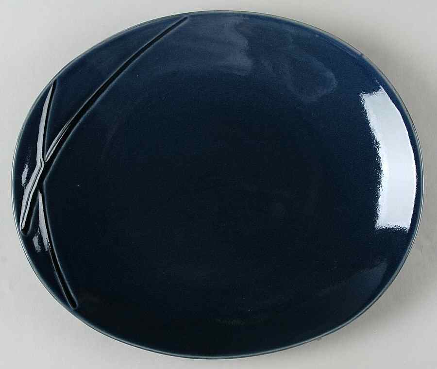 Transcend Dinner Plate by Gibson Designs-1