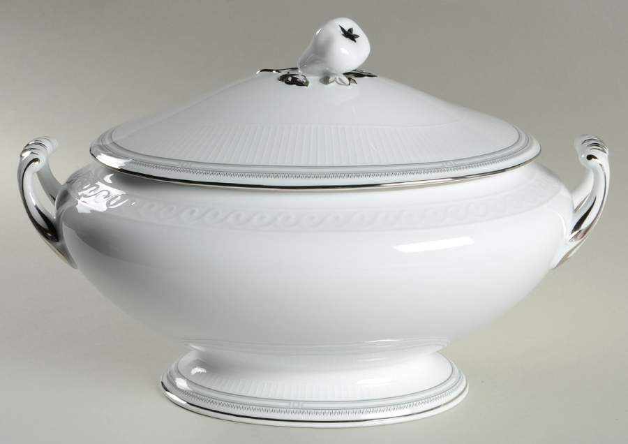 Flirt Oval Tureen & Lid by Ginori 1735-1