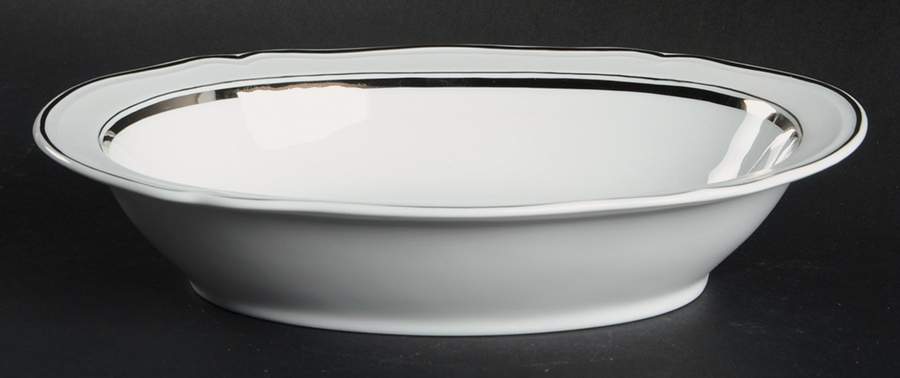 Pure White 10" Oval Vegetable Bowl by Ginori 1735-1