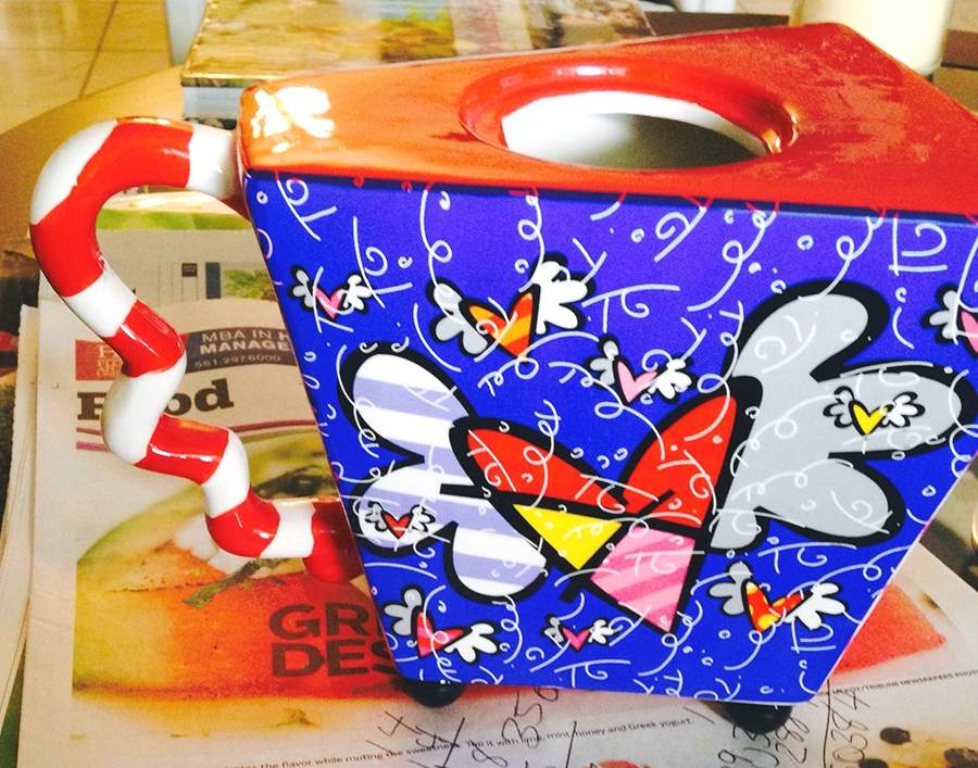 Britto Teapot No Lid by Giftcraft Ltd-1