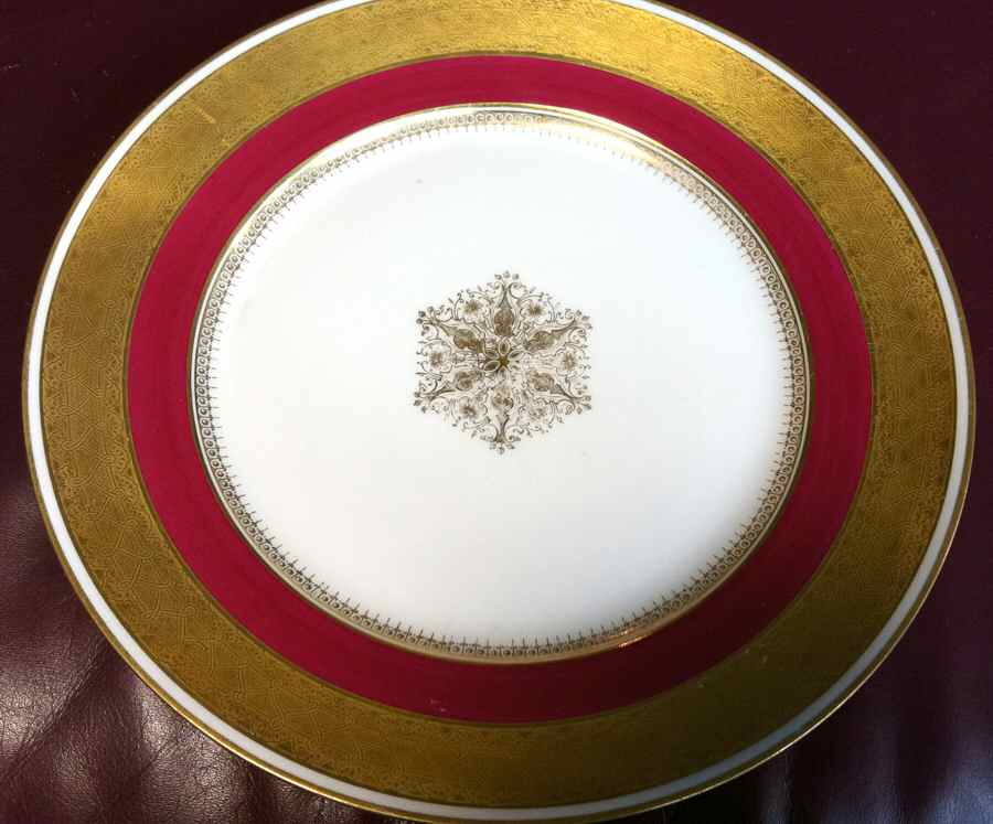GUE710 Dinner Plate by WM Guerin-1