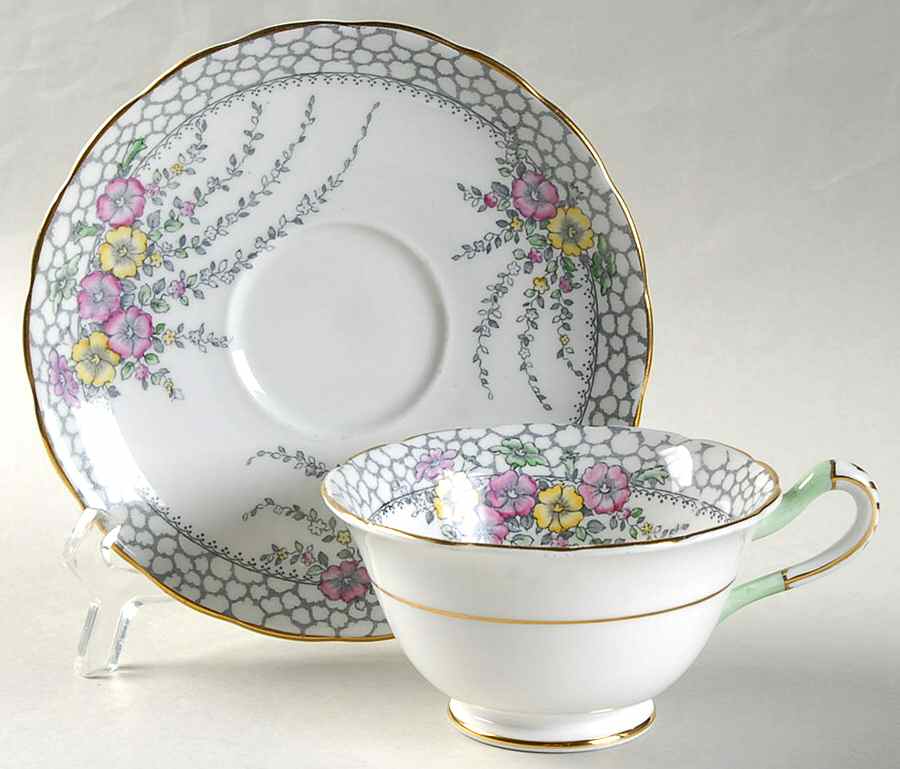 A392 Footed Cup & Saucer Set by Grosvenor-1
