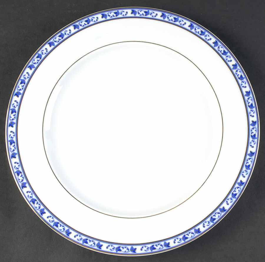 Ballerine Dinner Plate by Guy Degrenne-1