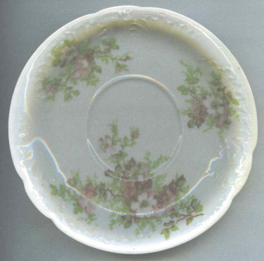 GUE715 Saucer by WM Guerin-1