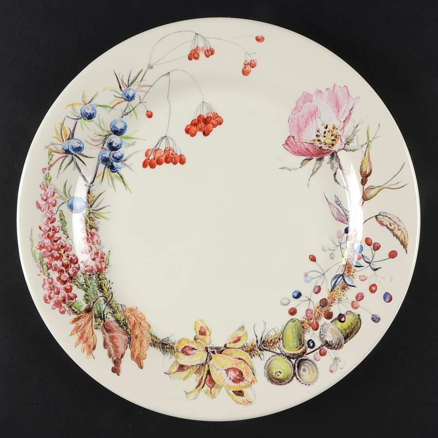 Bouquet Floral Dinner Plate by Faiencerie De Gien-1