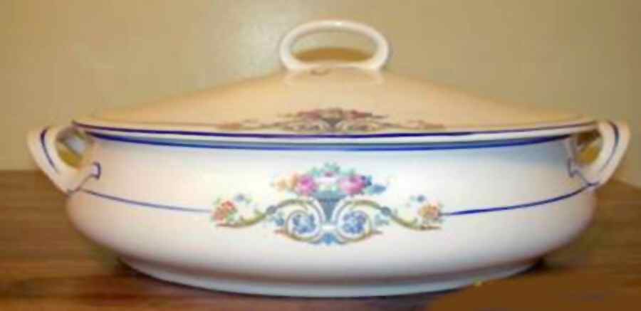 135A (Derwood) Round Covered Vegetable by WS George-1