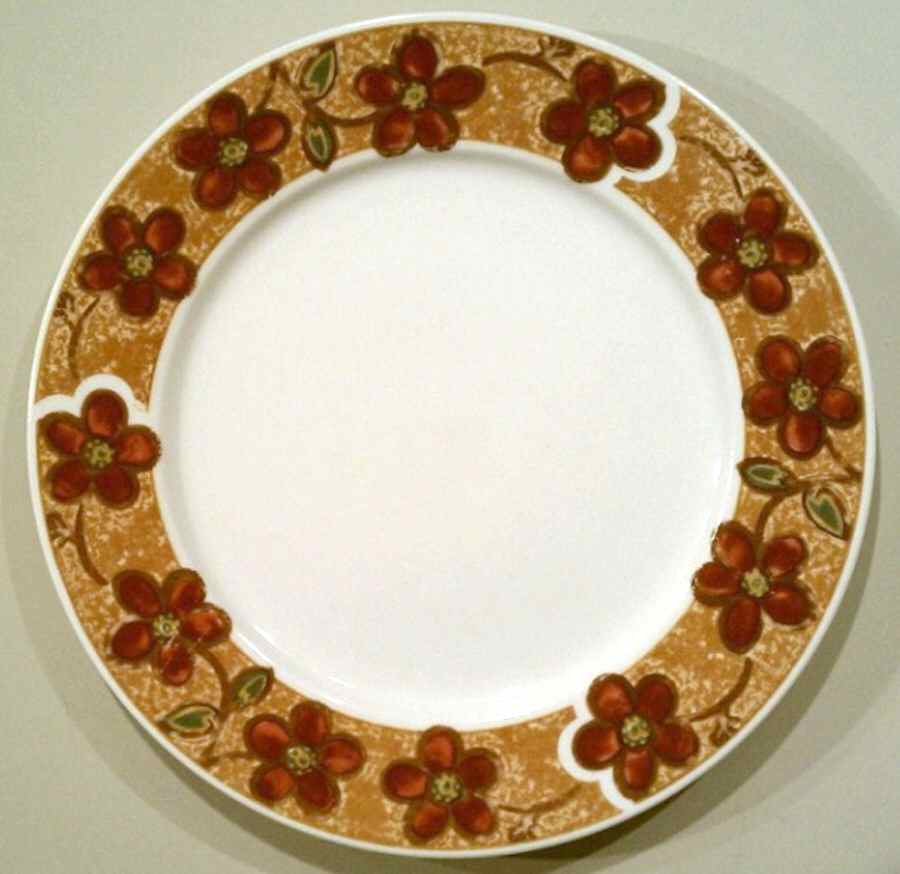 Celia Dinner Plate by Gibson Designs-1