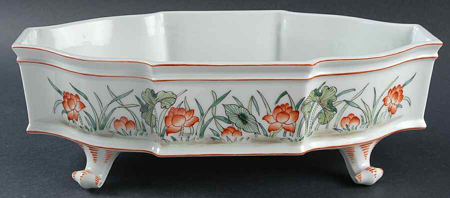 GIR41 Centerpiece by Giraud China-1