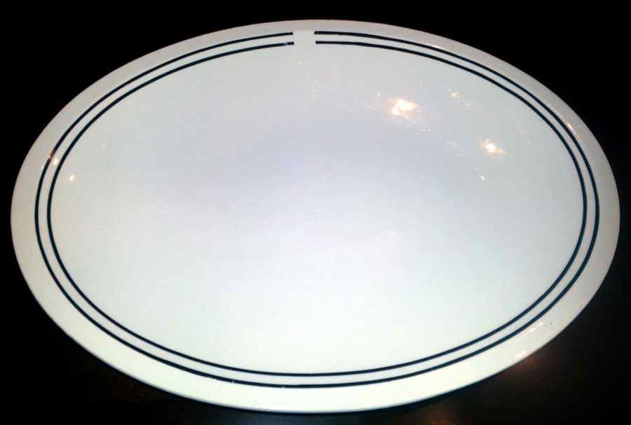 GIE33 13" Oval Serving Platter by Faiencerie De Gien-1