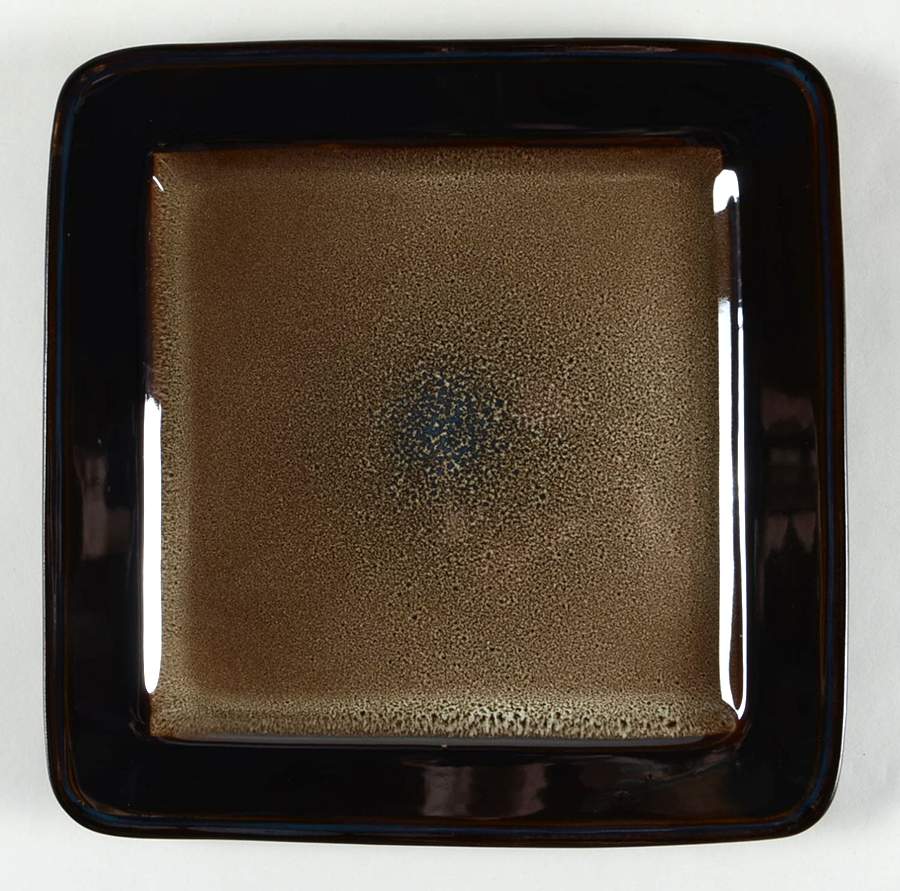 Astro Galleria Brown Dinner Plate by Gibson Designs-1