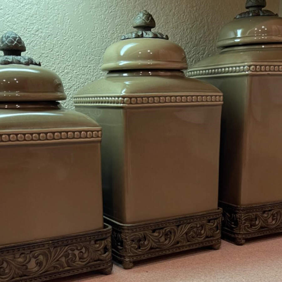 Livingstone Taupe Medium Canister with Metal Base by GG Collection-1