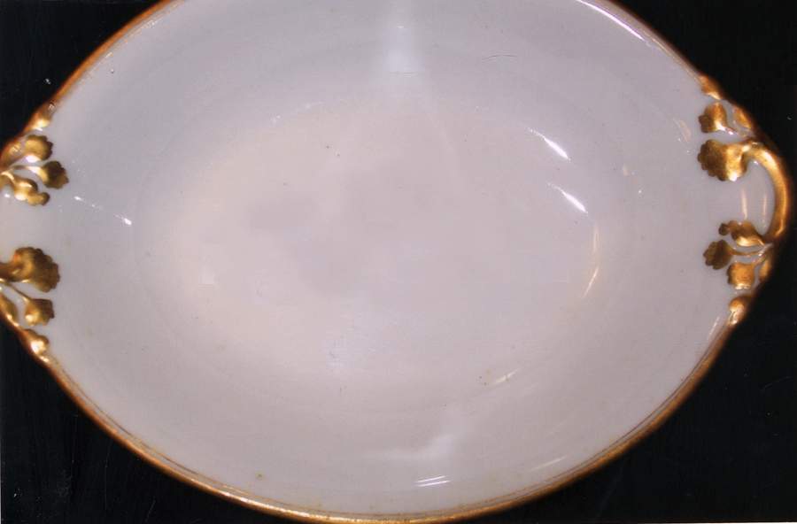 GUE736 Oval Vegetable No Lid by WM Guerin-1