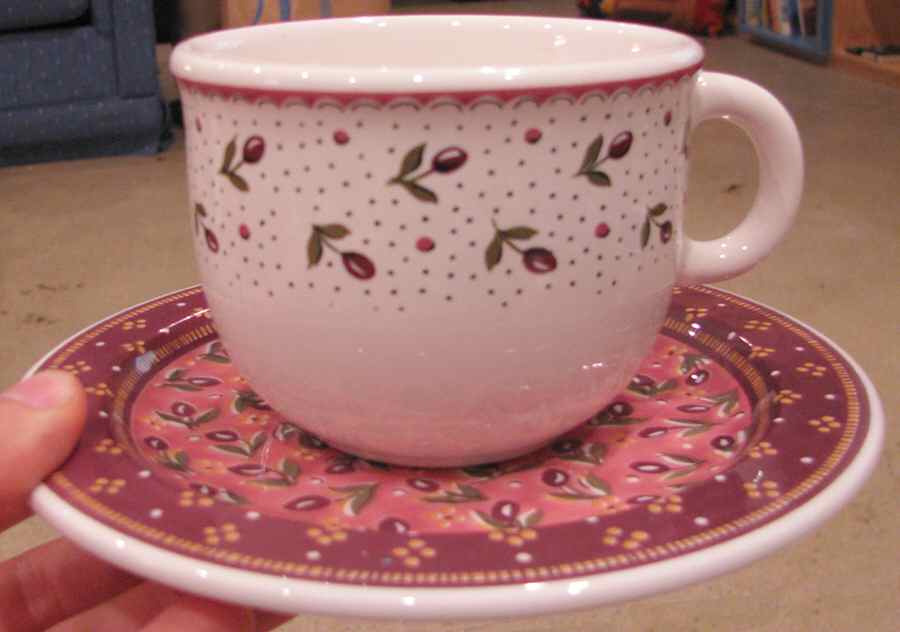 Mado Flat Cup & Saucer Set by Genevieve Lethu-1