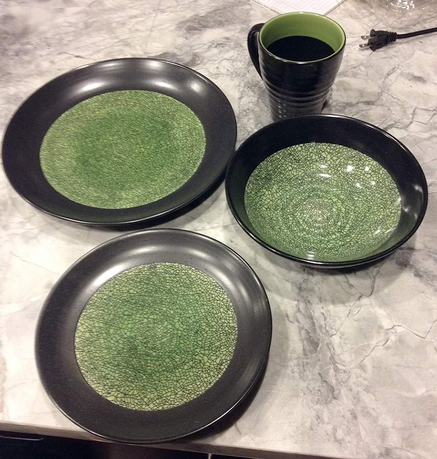 GID342 Dinner Plate by Gibson Designs-1