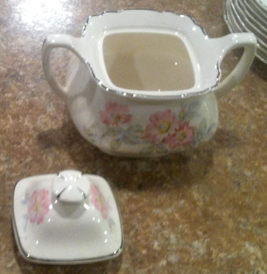 H2-22934 Sugar Bowl & Lid by WS George-1