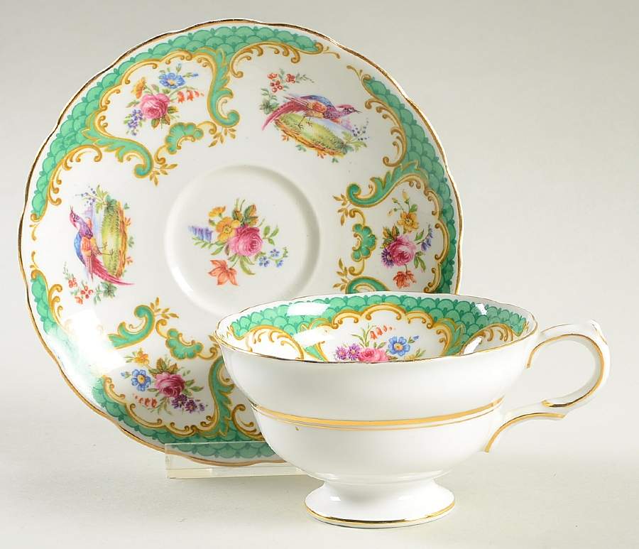 Rutland Green (Scalloped, Gold Trim) Footed Cup & Saucer Set by Grosvenor-1