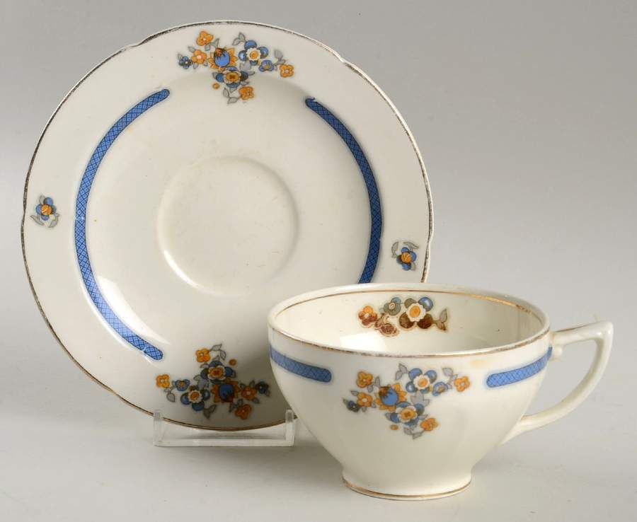 GRI438 Flat Cup & Saucer Set by Grindley-1