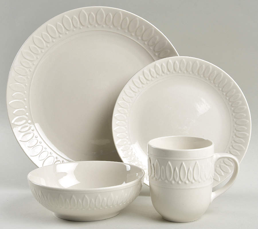 White Diamonds II (Gray White) 4 Piece Place Setting by Gibson Designs-1