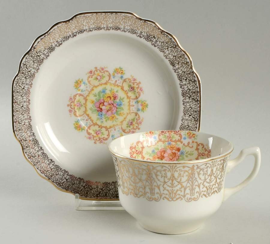 GEO576 Flat Cup & Saucer Set by WS George-1