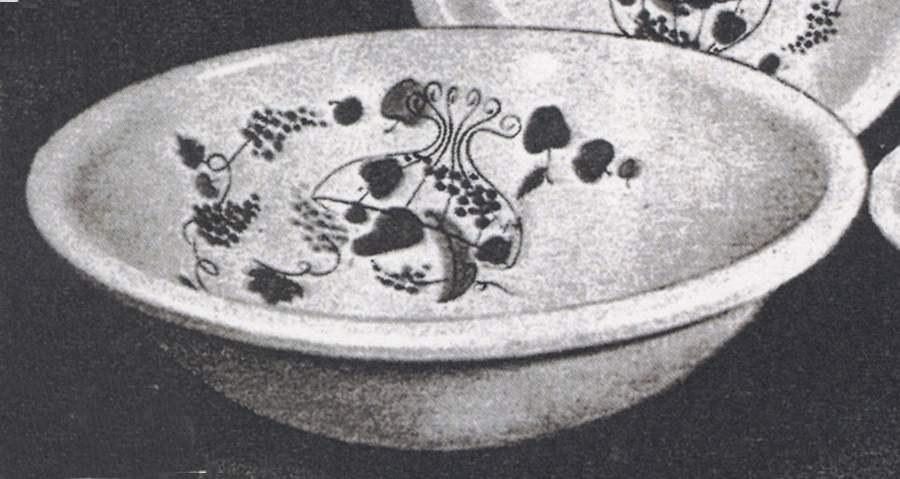 Monaco 9" Round Vegetable Bowl by WS George-1