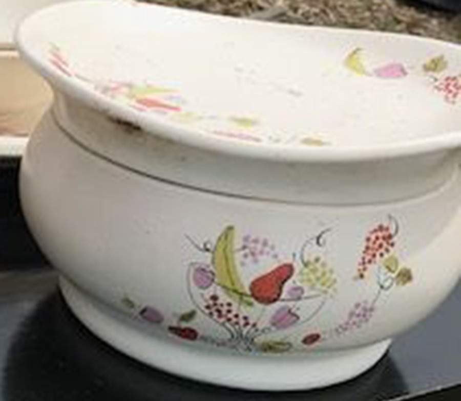 Monaco Round Covered Vegetable by WS George-1