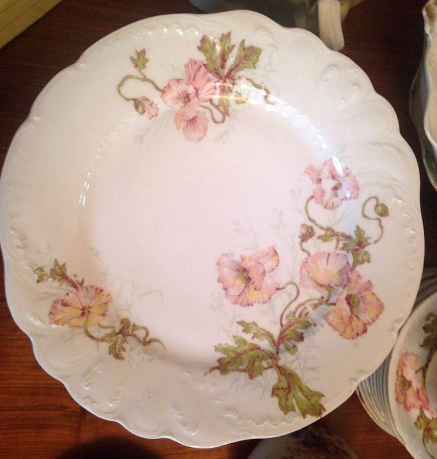 GUE758 Dinner Plate by WM Guerin-1