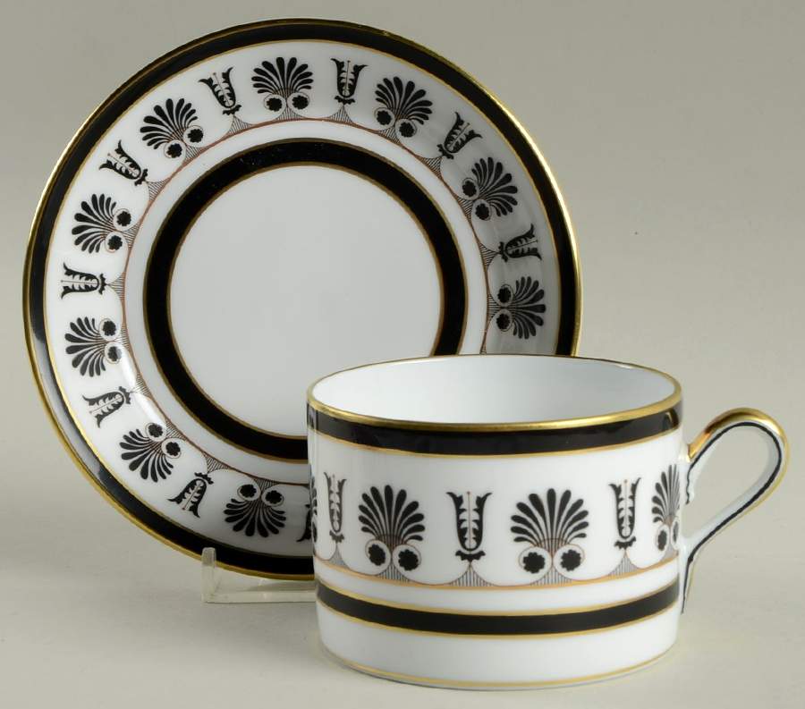 Palmette Nero (Black) Flat Cup & Saucer Set by Ginori 1735-1