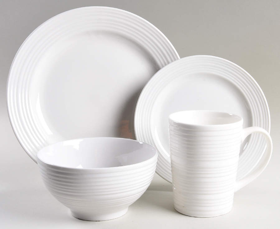 Amelia Court 32 Piece Estate Set by Gibson Designs-1