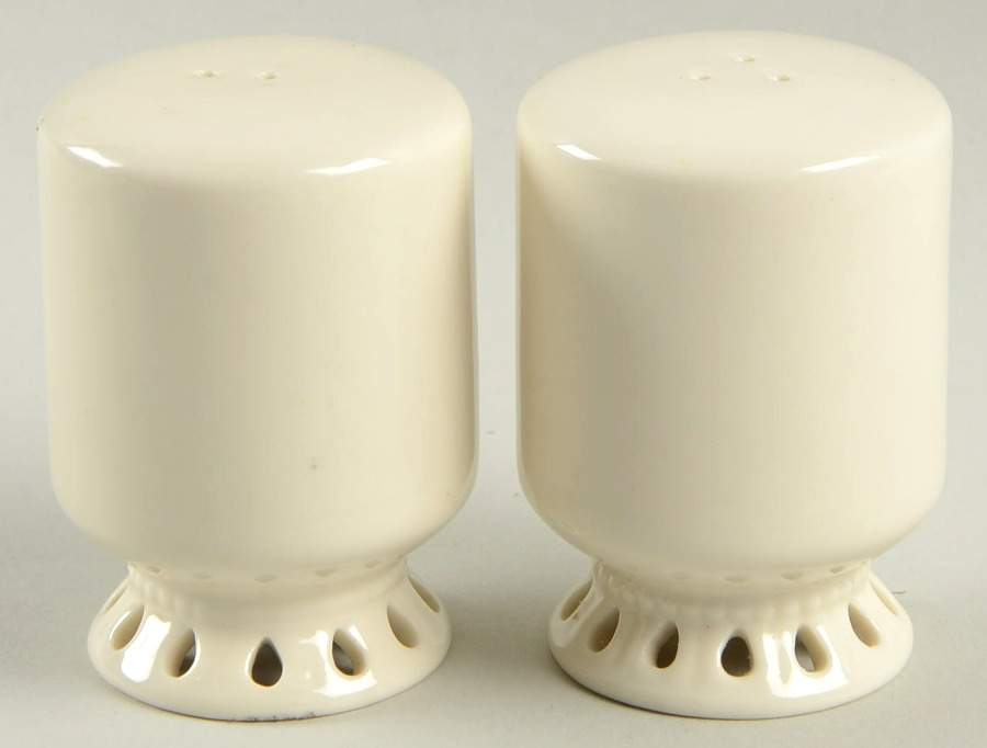 GCC53 Salt & Pepper Set by Godinger-1