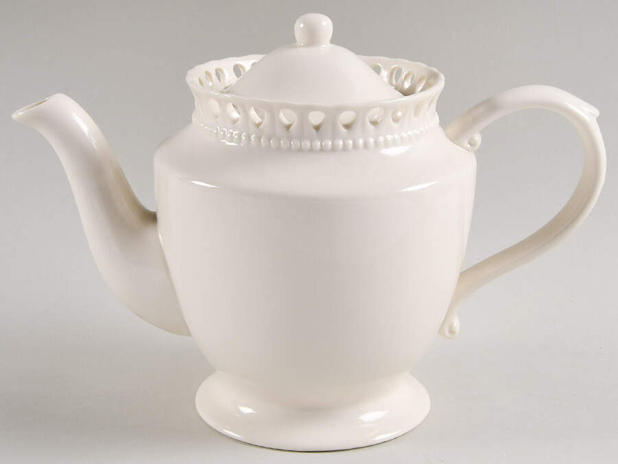 GCC53 Teapot & Lid by Godinger-1