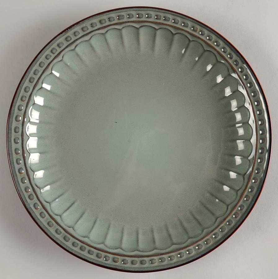 Braedon Green Dinner Plate by Gibson Designs-1