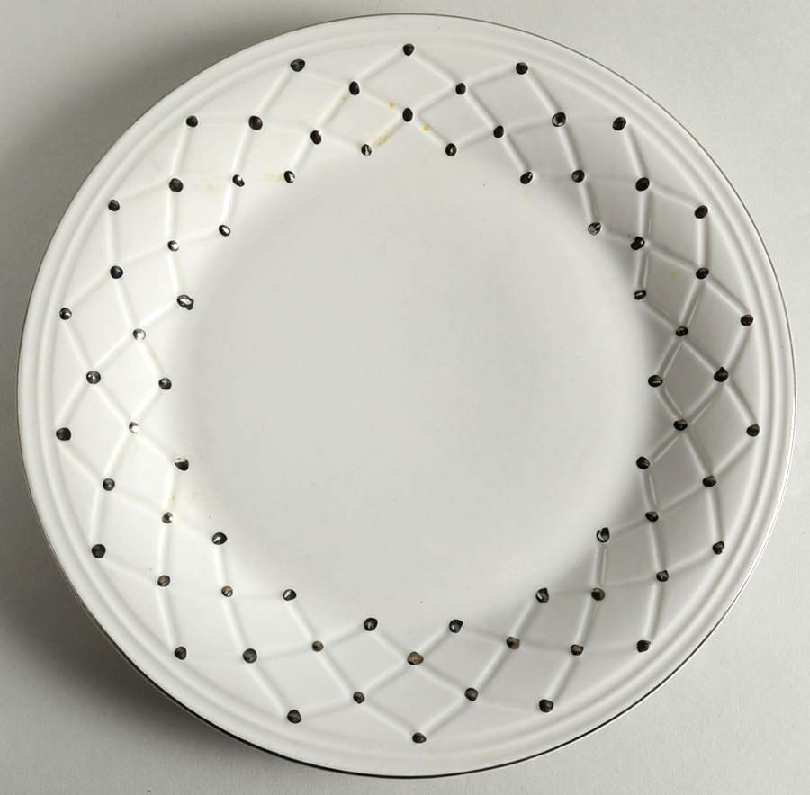 Silver Quilt Dinner Plate by Gibson Designs-1