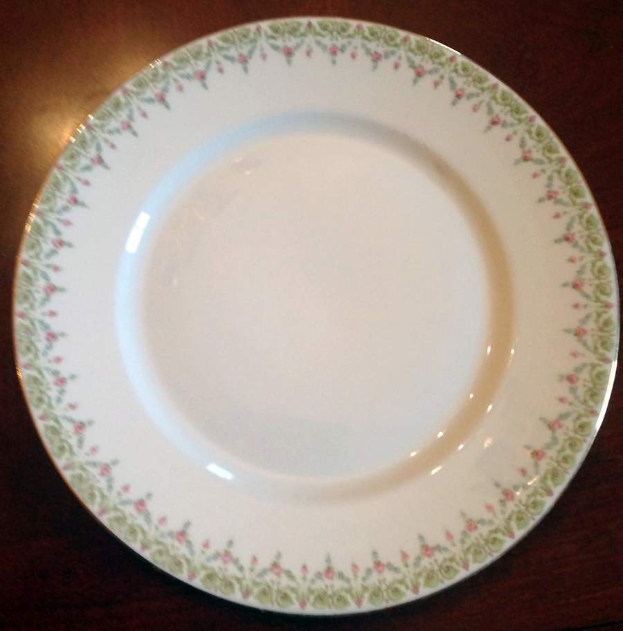 GUE774 Dinner Plate by WM Guerin-1