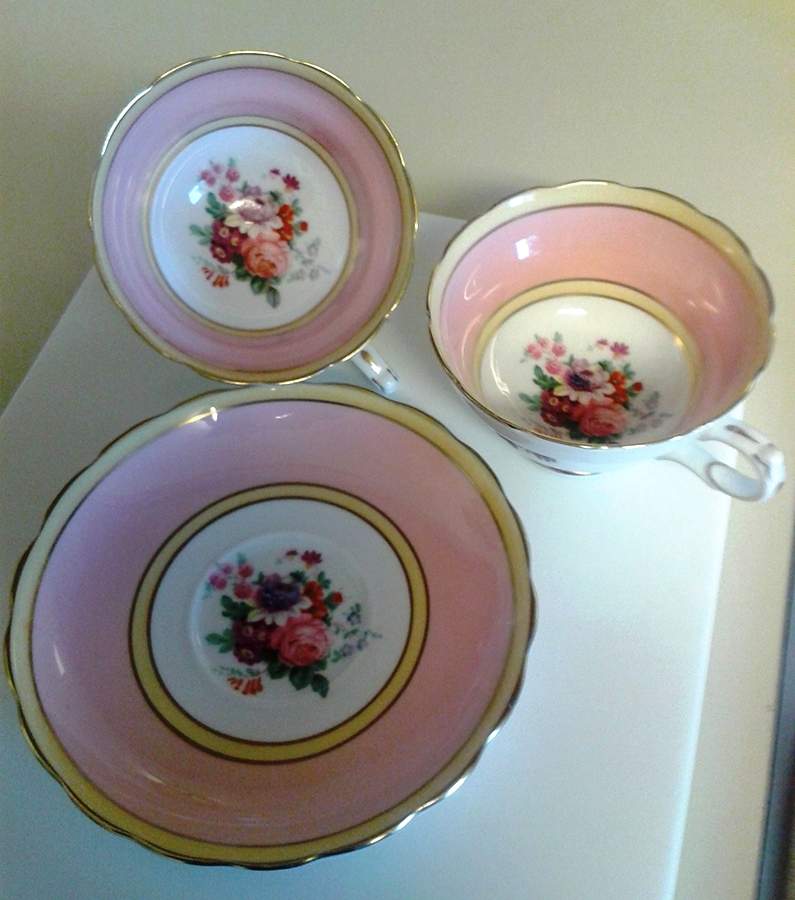 6477 (Pink Band, Scalloped) Footed Cup & Saucer Set by Grosvenor-1