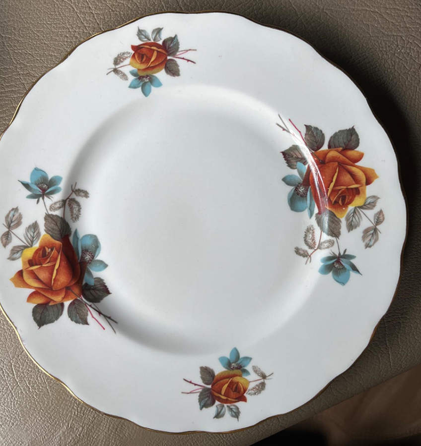 GAU13 Dinner Plate by Gainsborough-1