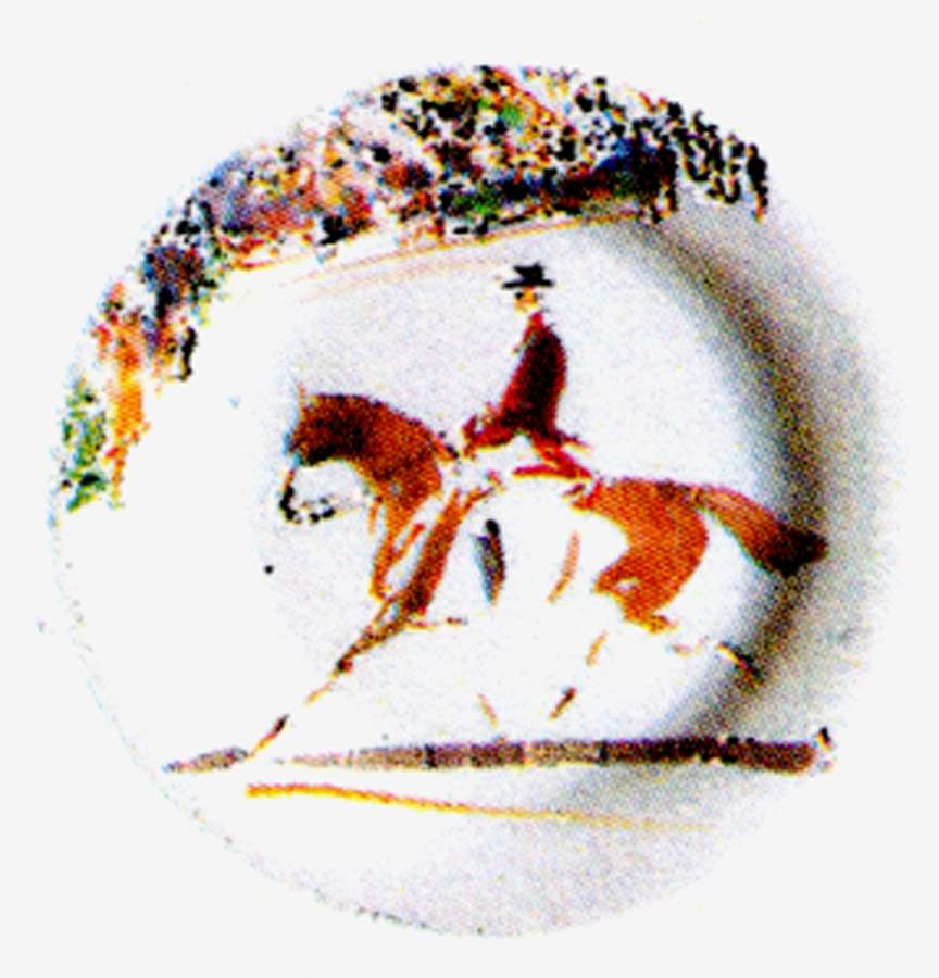 Cavaliers Canape Plate by Faiencerie De Gien-1