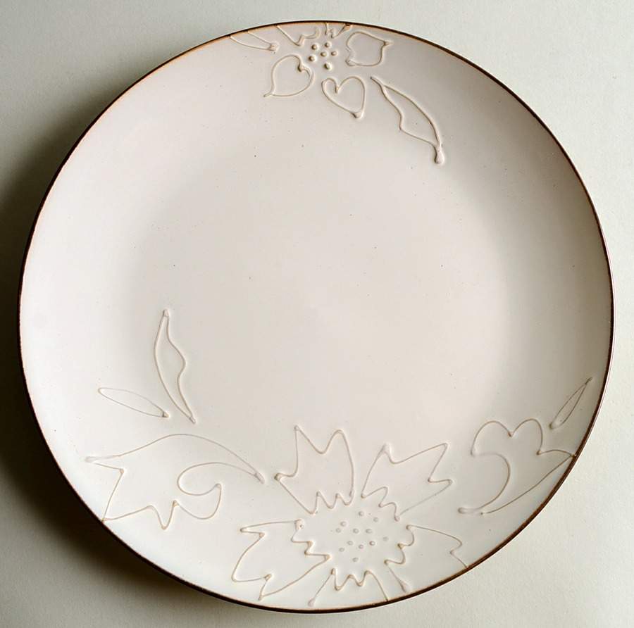 Florence Garden (Round) Dinner Plate by Gibson Designs-1