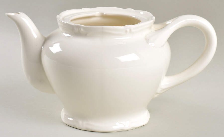 Rocaille Blanc (White) Teapot No Lid by Faiencerie De Gien-1