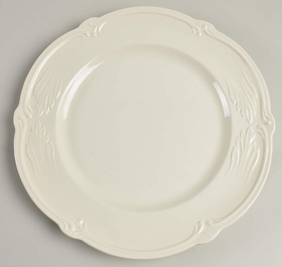 Rocaille Blanc (White) 12" Chop Plate (Round Platter) by Faiencerie De Gien-1
