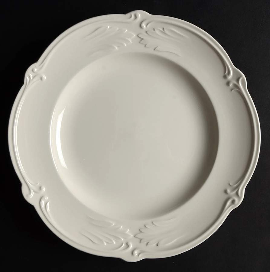 Rocaille Blanc (White) Dessert/Pie Plate by Faiencerie De Gien-1