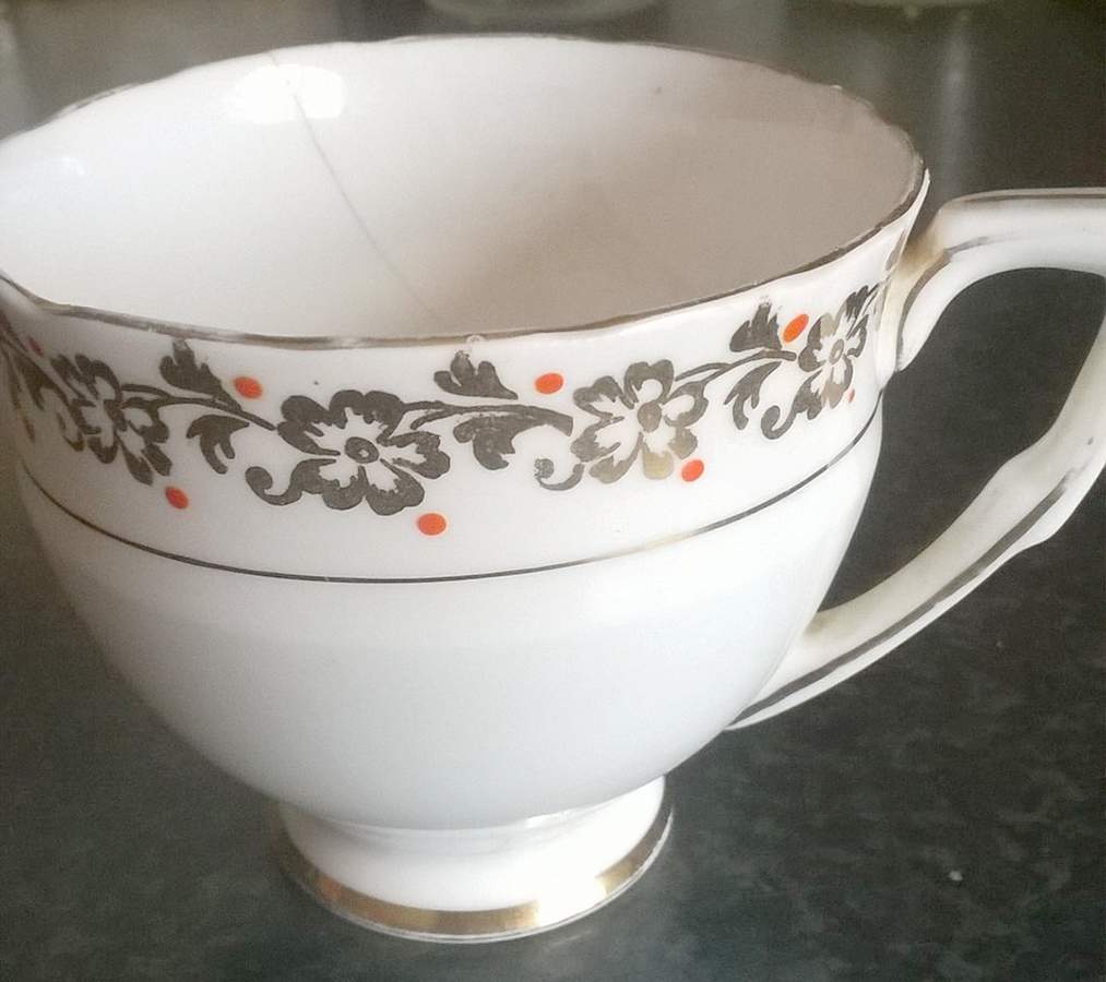 GLD68 Footed Cup by Gladstone-1
