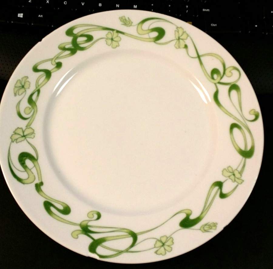 GUE785 Dinner Plate by WM Guerin-1