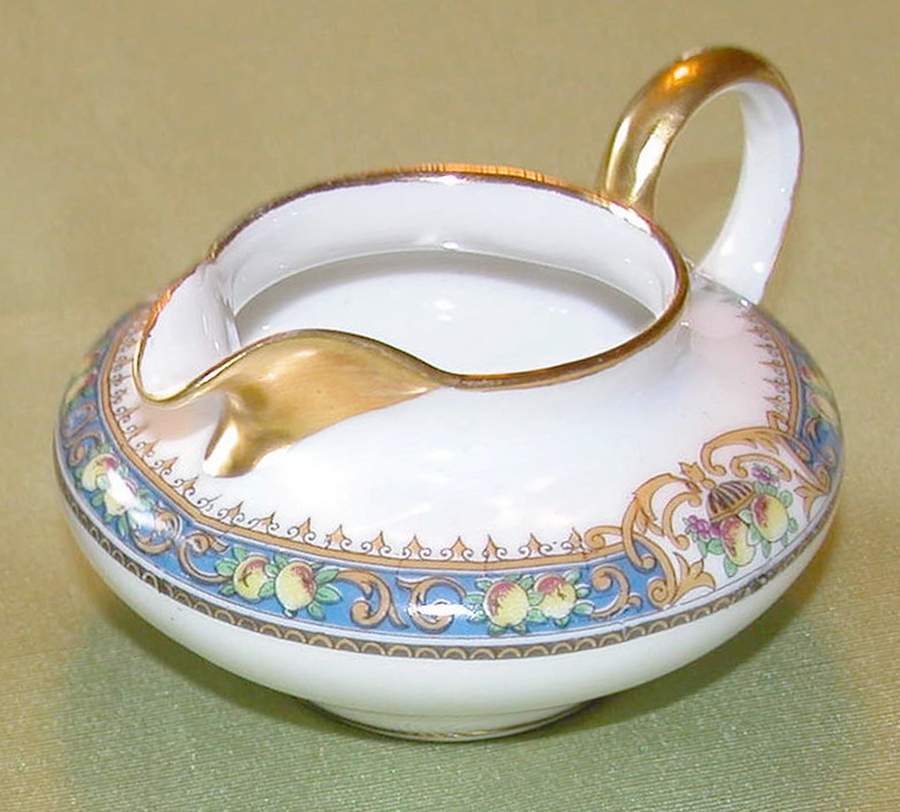GUE789 Creamer by WM Guerin-1